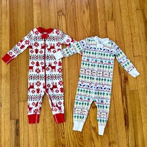 Bundle of 2 Hanna Andersson zip up cotton holiday PJs, 18-24mo
